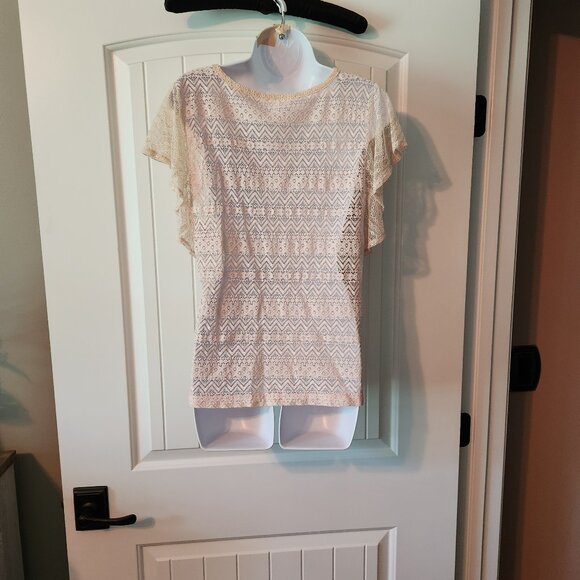 Victoria's Secret Tops Lot - Picture 8 of 8